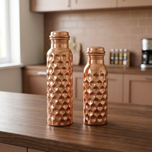 Bouteille d'eau pliable en cuivre martelé écologique avec infuseur à thé, revêtement anti-corrosion, compatible eau bouillante - Product Image 1
