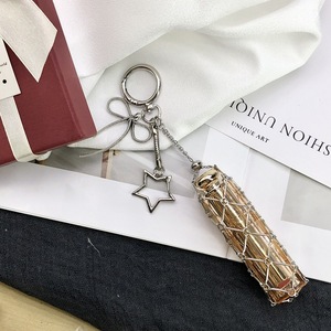 Bolso de malla de acero inoxidable para lápiz labial, estilo <span class=keywords><strong>Instagram</strong></span>, moderno y portátil, con llavero y espejo colgante, muy vendido para mujeres. - Product Image 3