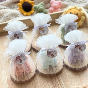 Vela Aromática con Forma de Oso Adorable, con Base de Madera y Bolsa de Malla, Aspecto Premium, Regalo de Cumpleaños - Product Image 3