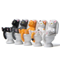 Résine Chat Toilette Action Figure Japandi Style Mini Bureau Modèle Décor À La Maison De Noël Ornement Maison De Poupée Paysage Accessoires