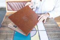 Porte-menu de restaurant en cuir véritable de qualité supérieure, élégant et luxueux, avec logo en relief