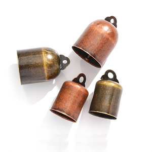 Fábrica al por mayor Pet Bell <span class=keywords><strong>Bronce</strong></span> Navidad Cuerno <span class=keywords><strong>Campanas</strong></span> Adornos colgantes Protección del medio ambiente Retro Apertura en forma <span class=keywords><strong>de</strong></span> campana <span class=keywords><strong>de</strong></span> hierro - Product Image 2