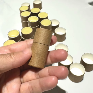 Tubo de papel Kraft negro respetuoso con el medio ambiente personalizado al por mayor embalaje cilindro reciclable tubos Kraft para bálsamo labial hecho a mano que desaparece - Product Image 1