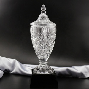 Vente en gros Trophée <span class=keywords><strong>de</strong></span> cristal Boucliers <span class=keywords><strong>de</strong></span> verre/Trophées et médailles <span class=keywords><strong>de</strong></span> cristal/Trophée <span class=keywords><strong>de</strong></span> la <span class=keywords><strong>coupe</strong></span> <span class=keywords><strong>de</strong></span> cristal k9 - Product Image 6