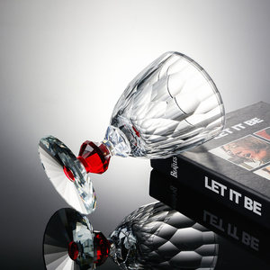 <span class=keywords><strong>Verre</strong></span> <span class=keywords><strong>à</strong></span> <span class=keywords><strong>vin</strong></span> rouge de luxe <span class=keywords><strong>à</strong></span> <span class=keywords><strong>pied</strong></span> haut, coupe diamant, style européen, en cristal K9 taillé, cadeau pour la maison ou un mariage - Product Image 5