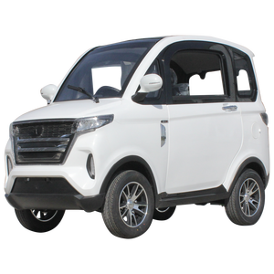 Voiture électrique mini EV EEC à deux portes, trois places, quatre roues, avec sièges en cuir, caméra arrière, intérieur lumineux - 45 km/h, pour adultes, fermée - Product Image 1