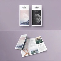 Brochure pliable taille personnalisée Papier d'art brillant Laminage doux au toucher Impression offset pour salons professionnels