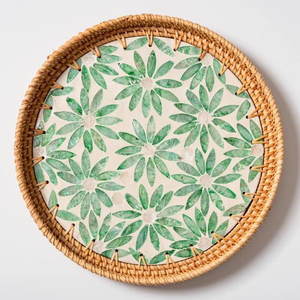 Bandeja de servicio de ratán natural con colección de incrustaciones de perlas madre - Product Image 3