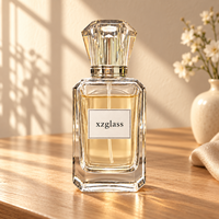 Flacon pulvérisateur de parfum rectangulaire en verre transparent de luxe en gros avec bouchon facetté pour l'emballage de parfums