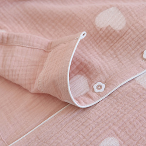 เซ็ตชุดนอน100% 2024สำหรับผู้หญิง2ชิ้นผ้าโปร่งผ้าฝ้ายลายกุหลาบเสื้อคอตตอน + กางเกงสวมใส่สบายแบบสดชื่นและธรรมชาติ - Product Image 6