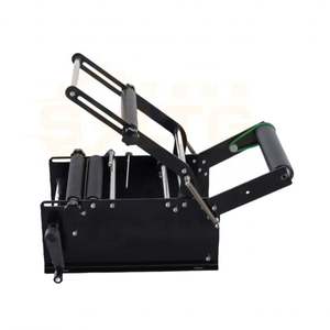 Machine d'étiquetage manuelle pour bouteilles rondes en plastique YLY-30S, adaptée aux étiquettes adhésives pour bouteilles rondes, machine d'emballage - Product Image 4