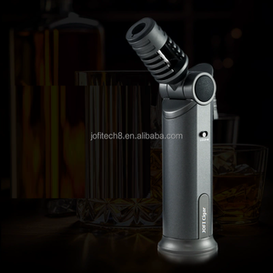 Briquet torche rechargeable coupe-vent à flamme puissante avec options multicolores pour cigares et usage extérieur - Product Image 5