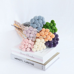 20 Pièces de Fleurs Naturelles Éternelles Colorées et Fraîches, Bouquet de Craspédias Billy Button Dorés pour Décoration de Mariage - Product Image 2