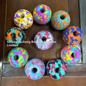 Groothandel Eva Pet Ball Speelgoed Holle Eco-Vriendelijk Kauwspeelgoed In Klassieke Stijl Fabrikant Verkoop Voor Hond & Kat Spelen - Product Image 1