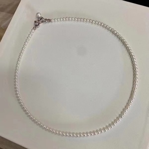 Collier en perles d'eau douce naturelles pour femmes, chaîne de clavicule haut de gamme, bijoux de mode polyvalents et légers de luxe - Product Image 4