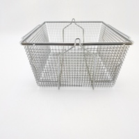 Panier de rangement pour fruits en fil d'acier inoxydable argenté de style industriel, écologique, durable, design flexible, métal tendance