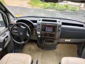 Autocaravana de Lujo Itasca Clase C Usada del 2013, Origen Dubái, Número OE Personalizado para Camping - Product Image 2