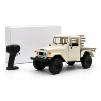 Voiture RC de qualité hobby 4x4 Classique SUV Télécommandée 2.4GHz ABS+Métal Tout-Terrain Style Rétro Cadeau Garçons Chargeur Suivez-moi