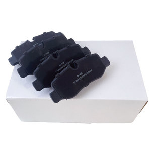 Plaquettes de frein arrière M1956 D1893 4474200120 4474200320 pour Mercedes Benz EQV W447 MARCO POLO <span class=keywords><strong>Camper</strong></span> W447 V-CLASS W447 VITO Tourer - Product Image 1