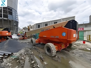 מעלית עכביש JLG 1100SJ משומשת, מנוע דיזל, גובה עבודה 33.5 מטר, קיבולת פלטפורמה 250 ק\"ג, מנוע 55 קילוואט, תחזוקה קלה. - Product Image 2