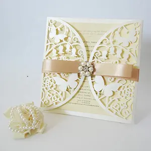 Cartões de borboleta laser de luxo, convite para casamento