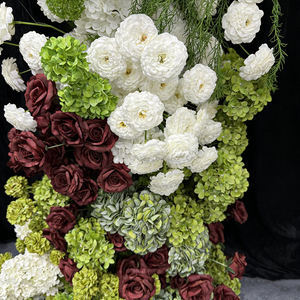 Arco de Flores Artificiales de Seda de Alta Gama, Hecho a Mano, Moderno, con Hortensias y Rosas Realistas, Color Personalizado, Decoración para Bodas - Product Image 3