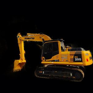Excavatrice Komatsu Pc200 Komatsu Pc200-8 20 tonnes Excavatrice d'occasion PC200-7 Komatsu PC220-8 Excavatrice sur chenilles d'occasion - Product Image 1
