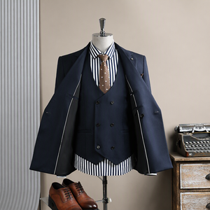 Giacca da Completo Uomo Slim Fit Stile Coreano/Britannico Primaverile/Autunnale con Doppio Petto e Colletto a Risvolto, Ideale per Sposi - Product Image 5