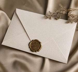 Vente en gros de cartes de vœux et d'enveloppes d'invitation de mariage personnalisées de luxe en papier texturé avec impression à chaud dorée - Product Image 5