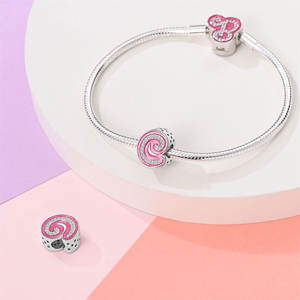 Abalorios de Letras del Alfabeto en Cobre Plateado con Esmalte Rosa y Circonitas Cúbicas, Compatibles con Pulseras Europeas, para Joyería DIY - Product Image 3