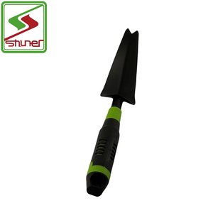 ชุดเครื่องมือทำส<span class=keywords><strong>ว</strong></span>นแบบมืออาชี<span class=keywords><strong>พ</strong></span> ประกอบด้<span class=keywords><strong>ว</strong></span>ย<span class=keywords><strong>พ</strong></span><span class=keywords><strong>ลั</strong></span>่ว<span class=keywords><strong>ตัก</strong></span><span class=keywords><strong>ดิน</strong></span>แบบมีด้ามจับ<span class=keywords><strong>พ</strong></span>ลาสติก ที่ขูด<span class=keywords><strong>ดิน</strong></span> และที่ถอนวัช<span class=keywords><strong>พ</strong></span>ืช ทนทาน - Product Image 4