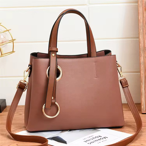 2026 New Design Whole Sale Large Quilted Hot Brown Pu Leather Shoulder Women Trendy Handbags - Product Image 5