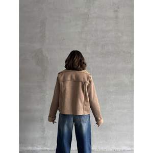 เสื้อโค้ทขนสัตว์กำมะหยี่แบบขายส่ง ขนมิงค์และขนกระต่าย บุด้วยใยฝ้าย ทอพิมพ์ลาย ปิดซิป ผ่านกระบวนการผลิตแบบดิบ - Product Image 5