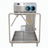 Station de désinfection des semelles de chaussures Topwing conforme HACCP avec tourniquet de contrôle d'accès, couverture 10 points, garantie 1 an