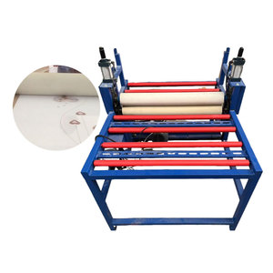 Machine de revêtement de film de capacité 2kw Machine de collage de film <span class=keywords><strong>à</strong></span> température réglable Équipement de stratification de <span class=keywords><strong>plaque</strong></span> d'aluminium intelligent - Product Image 1