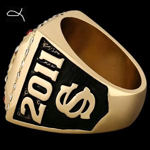 Vente en gros Bague de championnat de la première <span class=keywords><strong>division</strong></span> des États-Unis, équipe de combat de poulets de Caroline du Sud 2010-2011 - Product Image 4