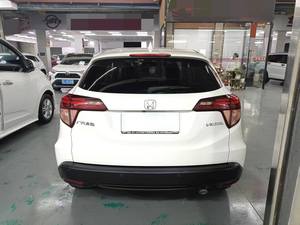 Auto Usata di Alta Qualità Honda Vezel 2017 1.8 CVT 2WD Elite Automatica SUV 5 Porte 5 Posti Ben Tenuta Esterni Bianchi - Product Image 5