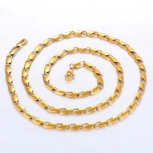 Collier en acier inoxydable unique et tendance, disponible en gros pour hommes et femmes - Product Image 3