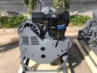 Mesin Diesel F4L912 4 Silinder 4 Langkah Berpendingin Udara Baru untuk 912 dengan Garansi 12 Bulan