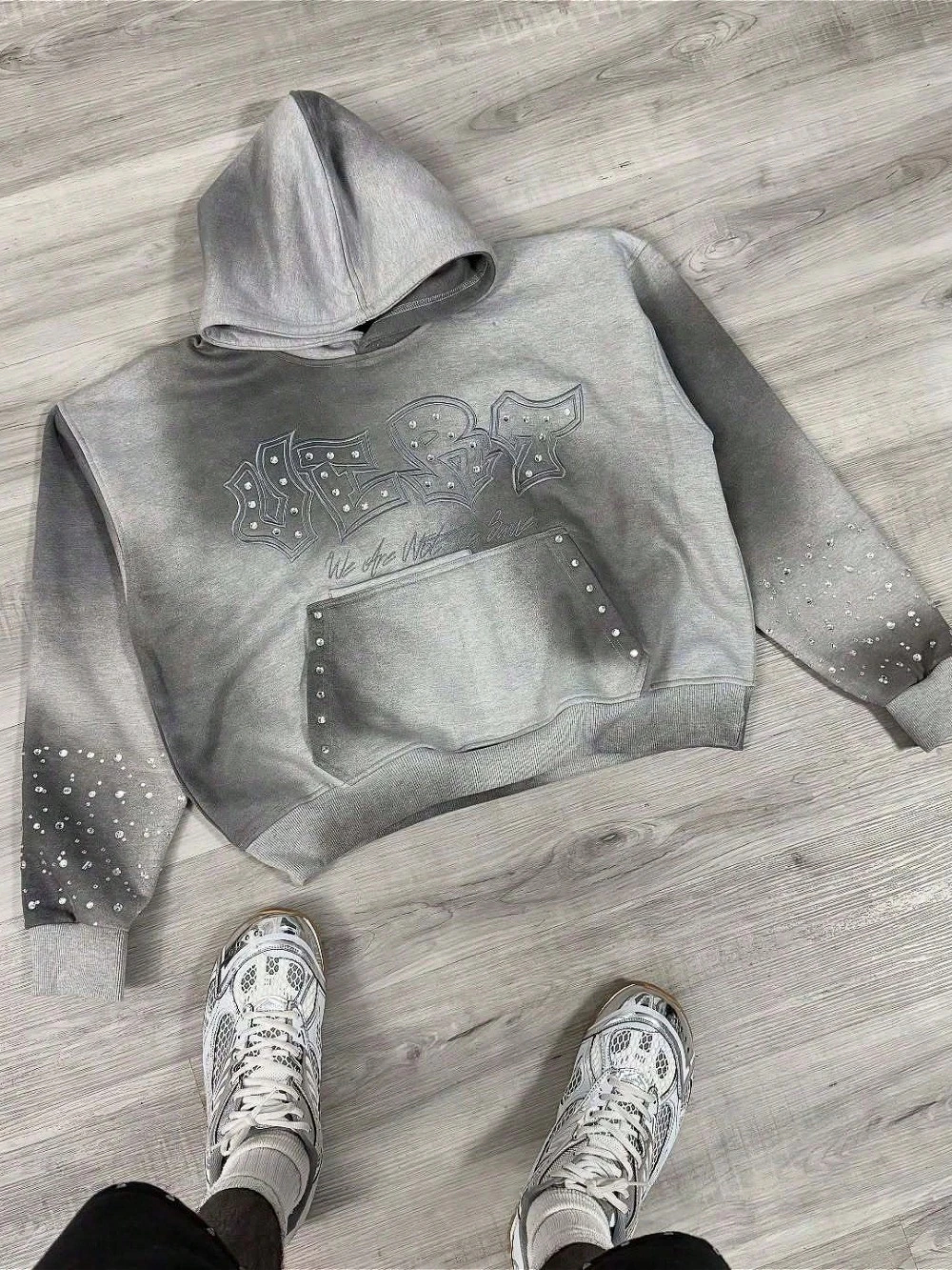 Gris