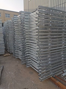 Nouvel équipement d'alimentation de vache du fabricant de <span class=keywords><strong>serrure</strong></span> de cou de verrouillage de tête de vache galvanisé pour le bétail et la ferme laitière - Product Image 3