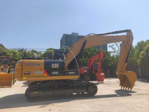รถขุดตีนตะขาบ CAT 320D2 มือสอง ขนาด 21 ตัน เครื่องยนต์ CAT แท้ ระบบไฮดรอลิกเสถียร บูมและแขนเสริมความแข็งแรง - Product Image 3