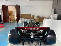 Simulation 16 #   Statue en résine de voiture de course de Formule 1, grande sculpture de voiture de course F1, ornement de collection pour garage et musée