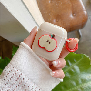 เคสซิลิโคนกันกระแทกสำหรับ AirPods 3/4 และ AirPods Pro พร้อมคลิปหนีบ - Product Image 3