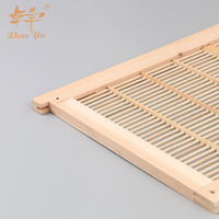 China Großhandel Hersteller liefert neue hölzerne Imkerei ausrüstung Bienenstock rahmen Queen Exc luder für Bienen farm