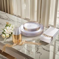 100 Assiettes jetables en plastique martelé doré de 7 pouces, robustes et élégantes, pour desserts et apéritifs, idéales pour fêtes et mariages