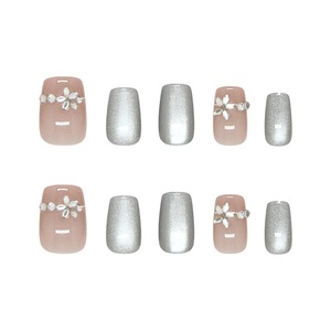 Z1398 Uñas Postizas Hechas a Mano con Diseño Floral de Ojo de Gato y Pedrería, Color Rosa Nude, Venta al por Mayor, Estilo Elegante INS - Product Image 5