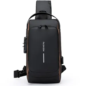 Oferta Especial Bolso de Hombro <span class=keywords><strong>para</strong></span> Hombre de Moda Impermeable y Ligero de Cuero PU con Diseño de Carga USB y Logo Personalizado - Product Image 2