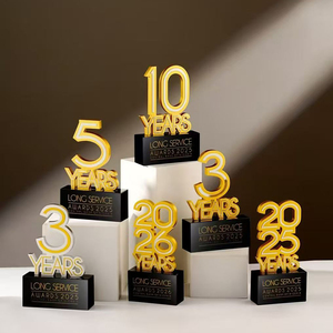 Trofeo Personalizzato in Metallo con Stampa UV, Coppa Commemorativa, Nuovo Trofeo Dorato con Numero, Modello Souvenir con Logo Aziendale Artistico - Product Image 6