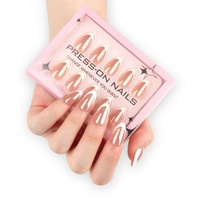 Vente en gros d'usine : Faux ongles à presser style français simple, motifs personnalisés acceptés